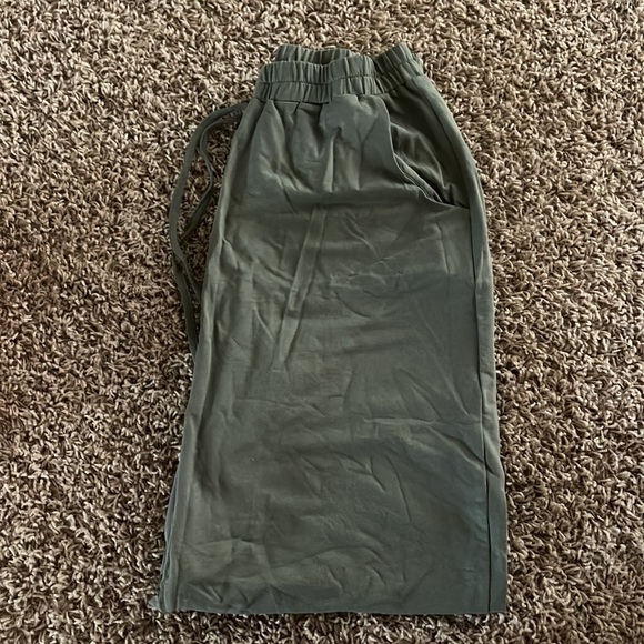 Army green sweatpants - Picture 2 of 3